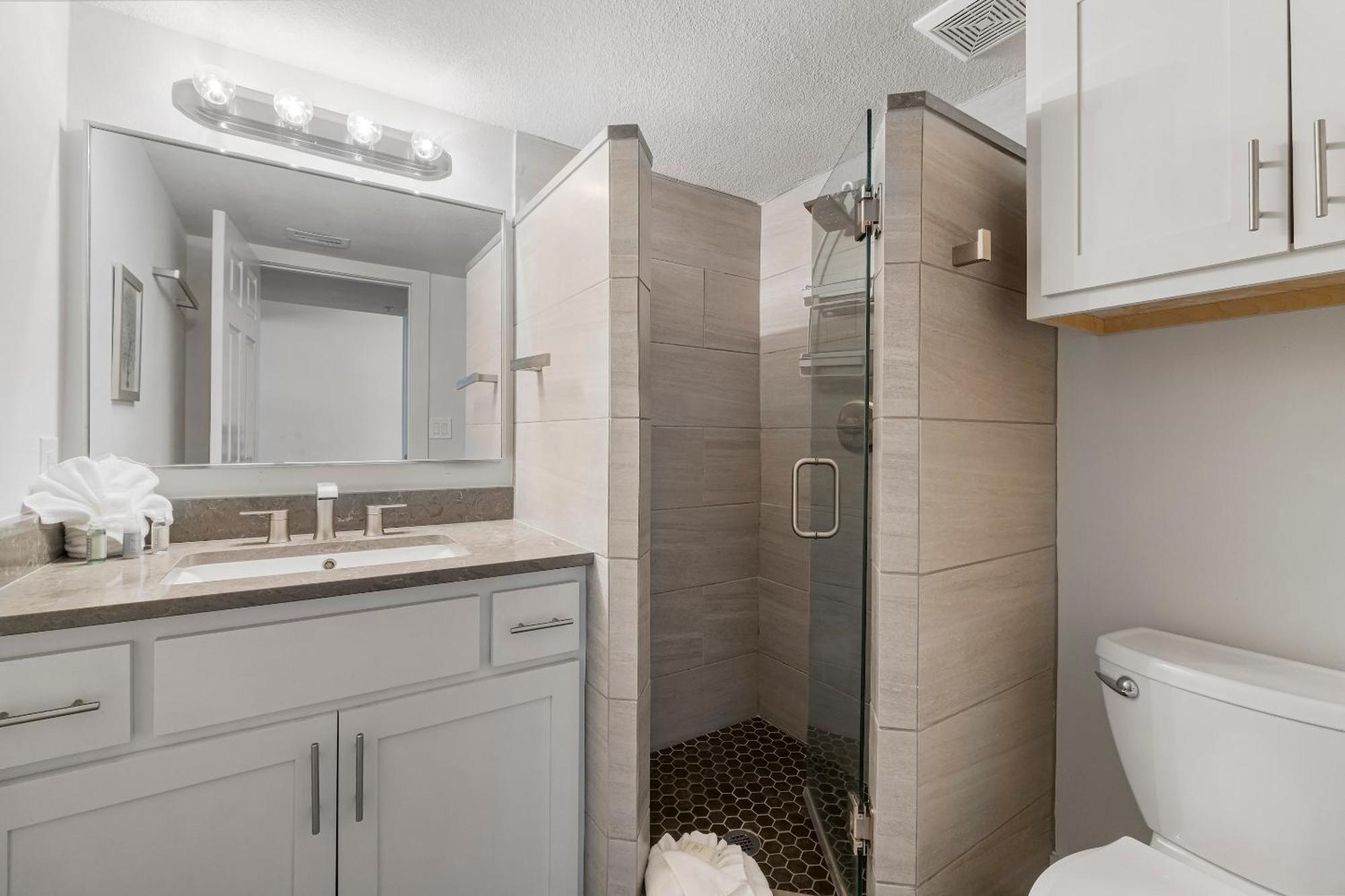 Pelican Beach Resort By Panhandle Getaways Destin Rom bilde