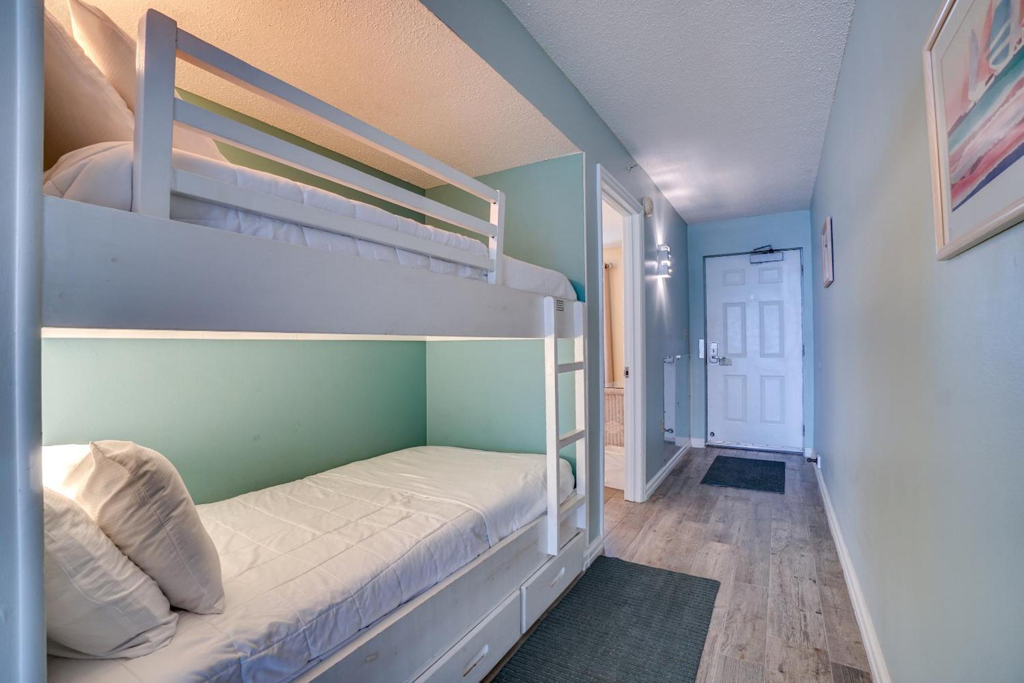 Pelican Beach Resort By Panhandle Getaways Destin Rom bilde