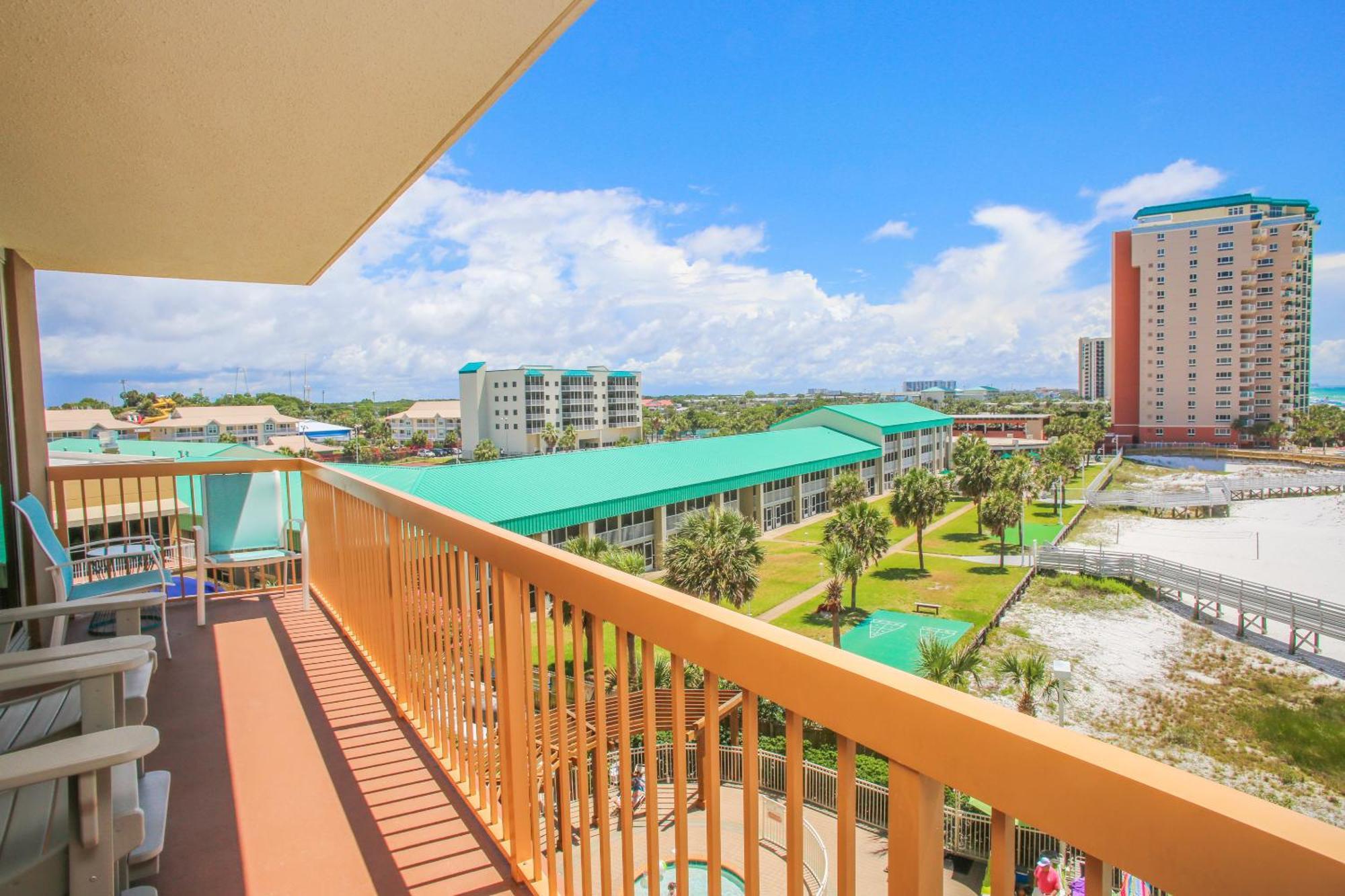 Pelican Beach Resort By Panhandle Getaways Destin Rom bilde